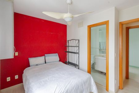 Apartamento à venda com 94m², 2 quartos e 2 vagasSuíte