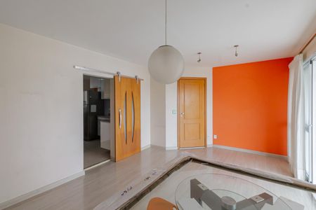 Apartamento à venda com 94m², 2 quartos e 2 vagasSala