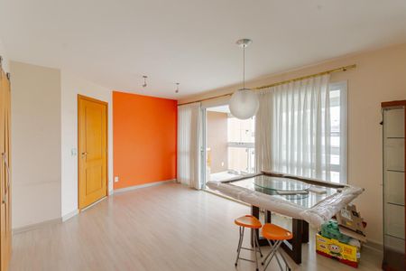 Apartamento à venda com 94m², 2 quartos e 2 vagasSala