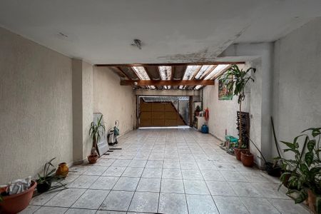 Casa para alugar com 200m², 5 quartos e 3 vagas Casa para alugar com 200m², 5 quartos e 3 vagasGaragem