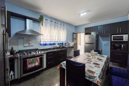 Casa para alugar com 200m², 5 quartos e 3 vagas Casa para alugar com 200m², 5 quartos e 3 vagasCozinha