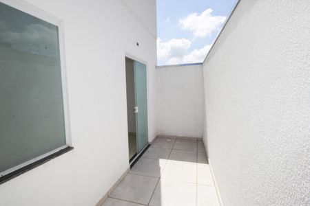 Apartamento à venda com 55m², 2 quartos e 1 vaga Apartamento à venda com 55m², 2 quartos e 1 vagaGarden/Área privativa