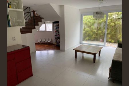 Casa à venda com 4 quartos, 220m² em Piratininga, Niterói