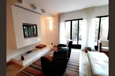 Casa à venda com 460m², 4 quartos e 4 vagas