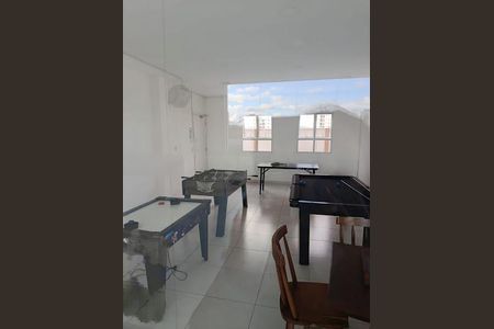 Apartamento à venda com 2 quartos, 45m² em Km 18, Osasco