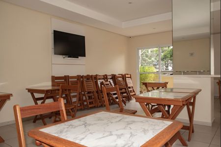 Apartamento à venda com 60m², 2 quartos e 1 vaga Apartamento à venda com 60m², 2 quartos e 1 vagaÁrea comum - Salão de festas