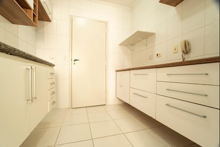 Apartamento à venda com 60m², 2 quartos e 1 vagaCozinha