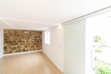 Sala de casa para alugar com 2 quartos, 90m² em Campo Grande, Rio de Janeiro