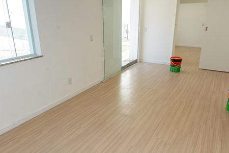 Casa para alugar com 90m², 2 quartos e 1 vagaSala