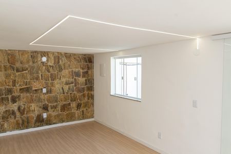 Sala de casa para alugar com 2 quartos, 90m² em Campo Grande, Rio de Janeiro