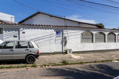 Casa para alugar com 90m², 2 quartos e 1 vagaFachada