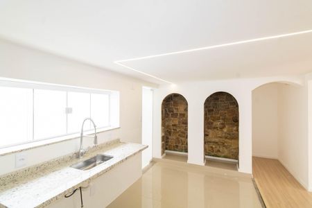 Casa para alugar com 90m², 2 quartos e 1 vaga Casa para alugar com 90m², 2 quartos e 1 vagaCozinha