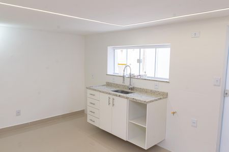 Casa para alugar com 90m², 2 quartos e 1 vagaCozinha