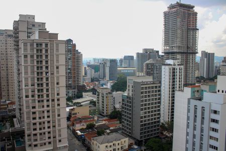 Apartamento à venda com 148m², 3 quartos e 2 vagasVista da Suíte 2