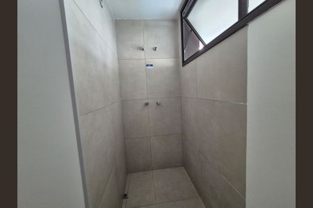 Apartamento à venda com 184m², 3 quartos e sem vaga2º Banheiro da Suíte 1