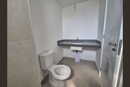 Apartamento à venda com 184m², 3 quartos e 2 vagasBanheiro da Suíte 2