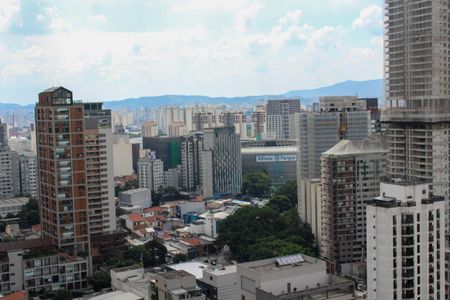 Apartamento à venda com 184m², 3 quartos e 2 vagasVista da Suíte 2