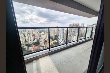 Apartamento à venda com 184m², 3 quartos e 2 vagasVaranda da Suíte 1