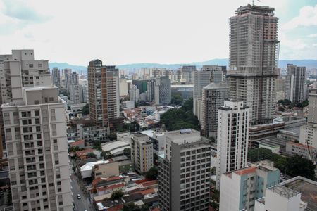 Apartamento à venda com 184m², 3 quartos e 2 vagasVista da Suíte 3