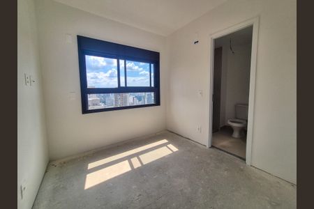Apartamento à venda com 184m², 3 quartos e 2 vagasSuíte 2