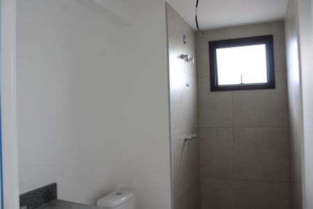 Apartamento à venda com 184m², 3 quartos e 2 vagasBanheiro da Suíte 3