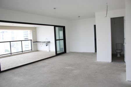 Apartamento à venda com 184m², 3 quartos e 2 vagasSala