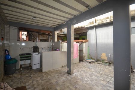 Casa para alugar com 6m², 2 quartos e sem vaga Casa para alugar com 6m², 2 quartos e sem vagaÁrea de Serviço