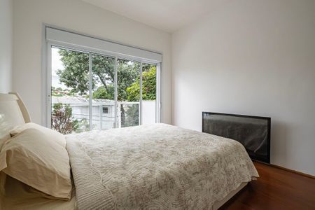 Casa à venda com 170m², 3 quartos e 2 vagasSuíte 1