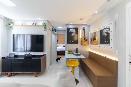 Apartamento à venda com 45m², 2 quartos e 1 vaga Apartamento à venda com 45m², 2 quartos e 1 vagaSala