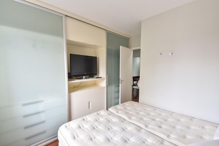 Apartamento para alugar com 54m², 2 quartos e 1 vagaQuarto 1