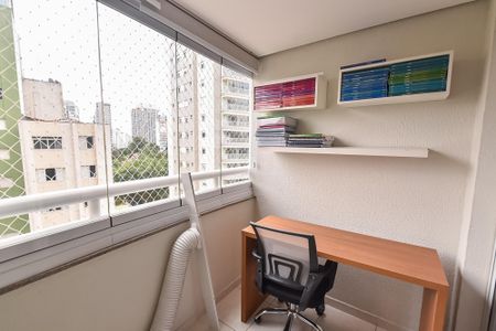 Apartamento para alugar com 54m², 2 quartos e 1 vagaVaranda