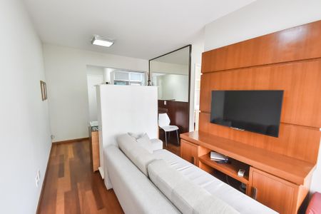 Sala de apartamento para alugar com 2 quartos, 54m² em Vila Mariana, São Paulo