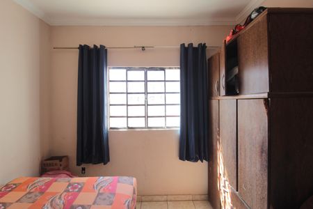 Casa à venda com 328m², 6 quartos e 3 vagasQuarto 1