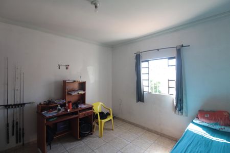 Casa à venda com 328m², 6 quartos e 3 vagasQuarto 2