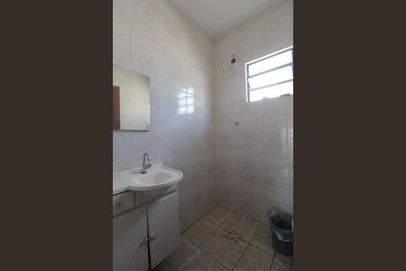 Casa à venda com 328m², 6 quartos e 3 vagasBanheiro Social 1