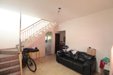 Sala de casa à venda com 6 quartos, 328m² em Céu Azul, Belo Horizonte