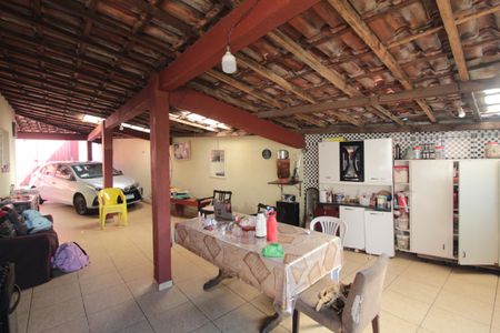 Casa à venda com 328m², 6 quartos e 3 vagasÁrea Gourmet