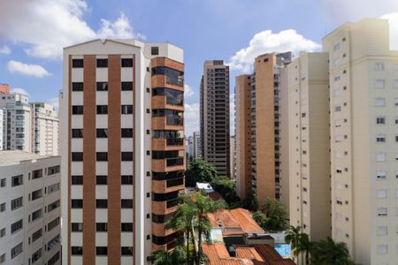 Apartamento para alugar com 125m², 3 quartos e 2 vagas Apartamento para alugar com 125m², 3 quartos e 2 vagasVista do Quarto