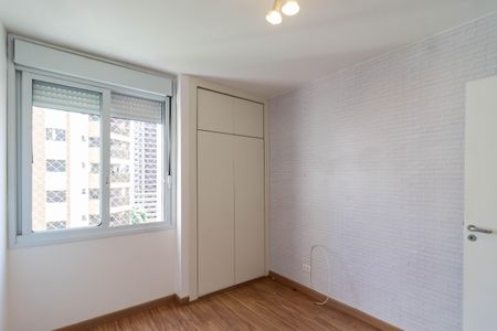Apartamento para alugar com 125m², 3 quartos e 2 vagas Apartamento para alugar com 125m², 3 quartos e 2 vagasQuarto 2