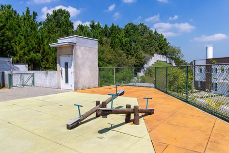 Casa de condomínio para alugar com 77m², 2 quartos e 1 vaga Casa de condomínio para alugar com 77m², 2 quartos e 1 vagaÁrea comum - Playground