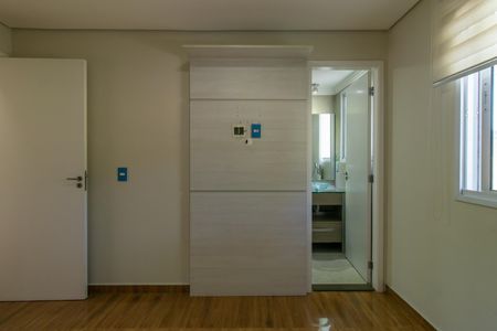 Casa de condomínio para alugar com 77m², 2 quartos e 1 vaga Casa de condomínio para alugar com 77m², 2 quartos e 1 vagaQuarto 2 - Suíte