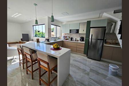 Apartamento à venda com 160m², 2 quartos e 2 vagasSala/Cozinha