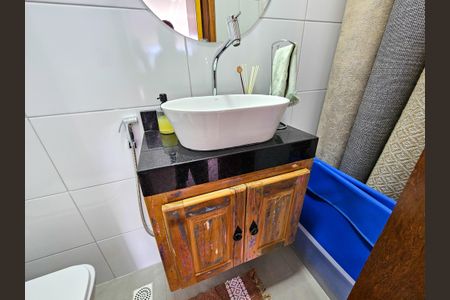 Apartamento à venda com 160m², 2 quartos e 2 vagasLavabo