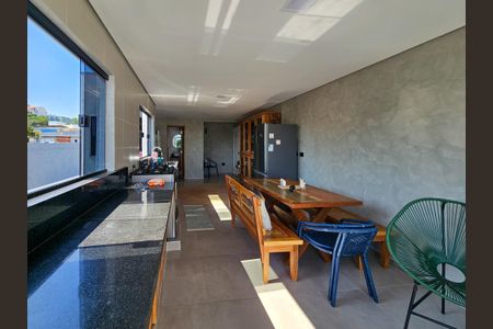 Apartamento à venda com 160m², 2 quartos e 2 vagasÁrea Gourmet/Área de Serviço