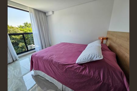 Apartamento à venda com 160m², 2 quartos e 2 vagasSuíte