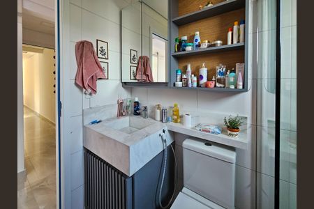 Apartamento à venda com 160m², 2 quartos e 2 vagasBanheiro da Suíte