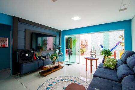 Sala de casa à venda com 2 quartos, 200m² em Centreville, Santo André