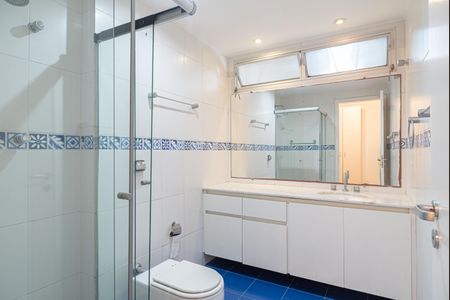 Apartamento à venda com 130m², 2 quartos e 1 vagaBanheiro social