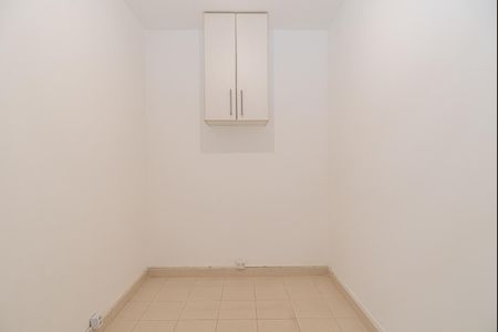 Apartamento à venda com 130m², 2 quartos e 1 vagaQuarto de Serviço