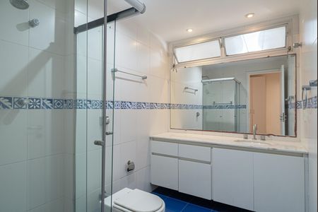 Apartamento para alugar com 130m², 2 quartos e 1 vaga Apartamento para alugar com 130m², 2 quartos e 1 vagaBanheiro 2